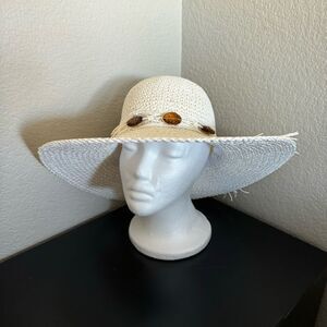 Kallina White Brown Bead Shapable Round Sun Hat